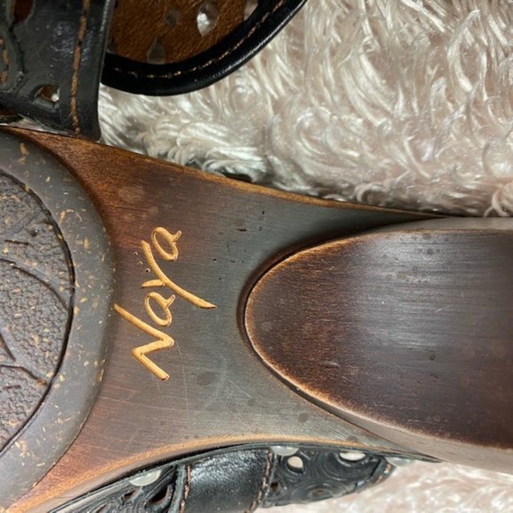 NAYA Hyacinth Clog Laser Cut Leather Wooden Heel, EUC, size 8 W‎ - Picture 8 of 10